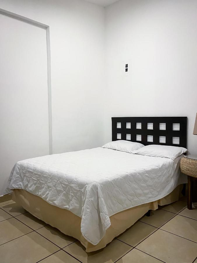 Hostal Villa Blanca Metapán Eksteriør bilde